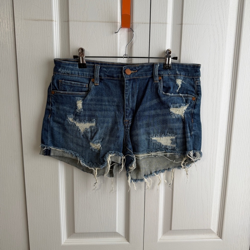 Blank NYC Fulton blue denim Jean distressed shorts size 29